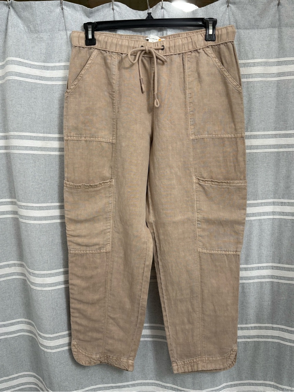 NWT C & C California Tan Linen Blend Crop Pants Size L Pull on Elastic Waist - Picture 2 of 11